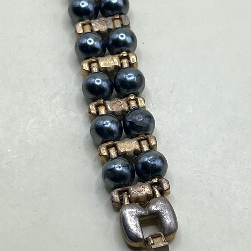 Vtg Saint Laurent Quartz Watch Swiss Movt Gold Tone Faux Pearl Bracelet MOP Dial - Picture 12 of 17